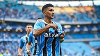 Atacante revela bastidores de saída frustrada do Grêmio: Trancaram tudo