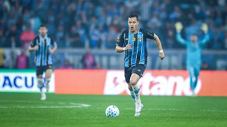 Após desfalque em treino, jogador titular do Grêmio está de volta; entenda