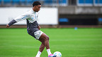 Grêmio anuncia venda de Gabriel Mec ao Porto
