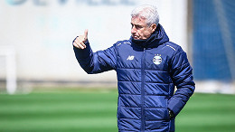 Grêmio divulga relacionados para enfrentar o Vitória pelo Brasileirão Grêmio divulga relacionados para enfrentar o Vitória pelo Brasileirão