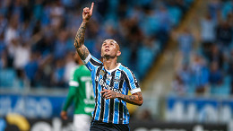 Grêmio fez proposta milionária por Everton Cebolinha; veja os valores Grêmio fez proposta milionária por Everton Cebolinha; veja os valores