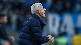 Risco de rebaixamento do Grêmio sobe após derrota para o Vitória e liga o alerta
