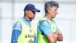 Alexandre Mendes retorna aos treinos do Grêmio após Justiça revogar prisão Alexandre Mendes retorna aos treinos do Grêmio após Justiça revogar prisão