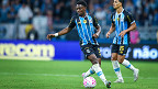 Renato critica excesso de estrangeiros no Grêmio e explica preocupação com o elenco Renato critica excesso de estrangeiros no Grêmio e explica preocupação com o elenco