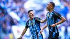Carlos Vinicius negocia pré-contrato com o Vasco; entenda