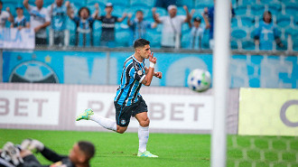Luis Suárez deve deixar o Grêmio e fará comunicado oficial avisando sua decisão. (Foto: Lucas Uebel / Grêmio FBPA)